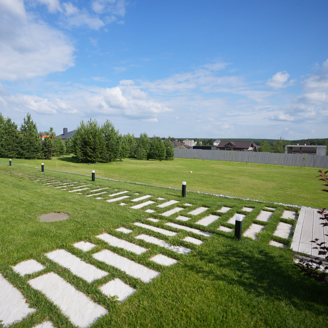 Шаговая плита STONE Светлая Галька 990х330х55мм в Смоленске фото