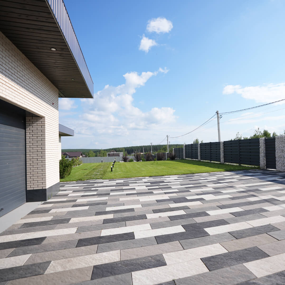 Шаговая плита STONE Светлая Галька 990х330х55мм в Смоленске фото